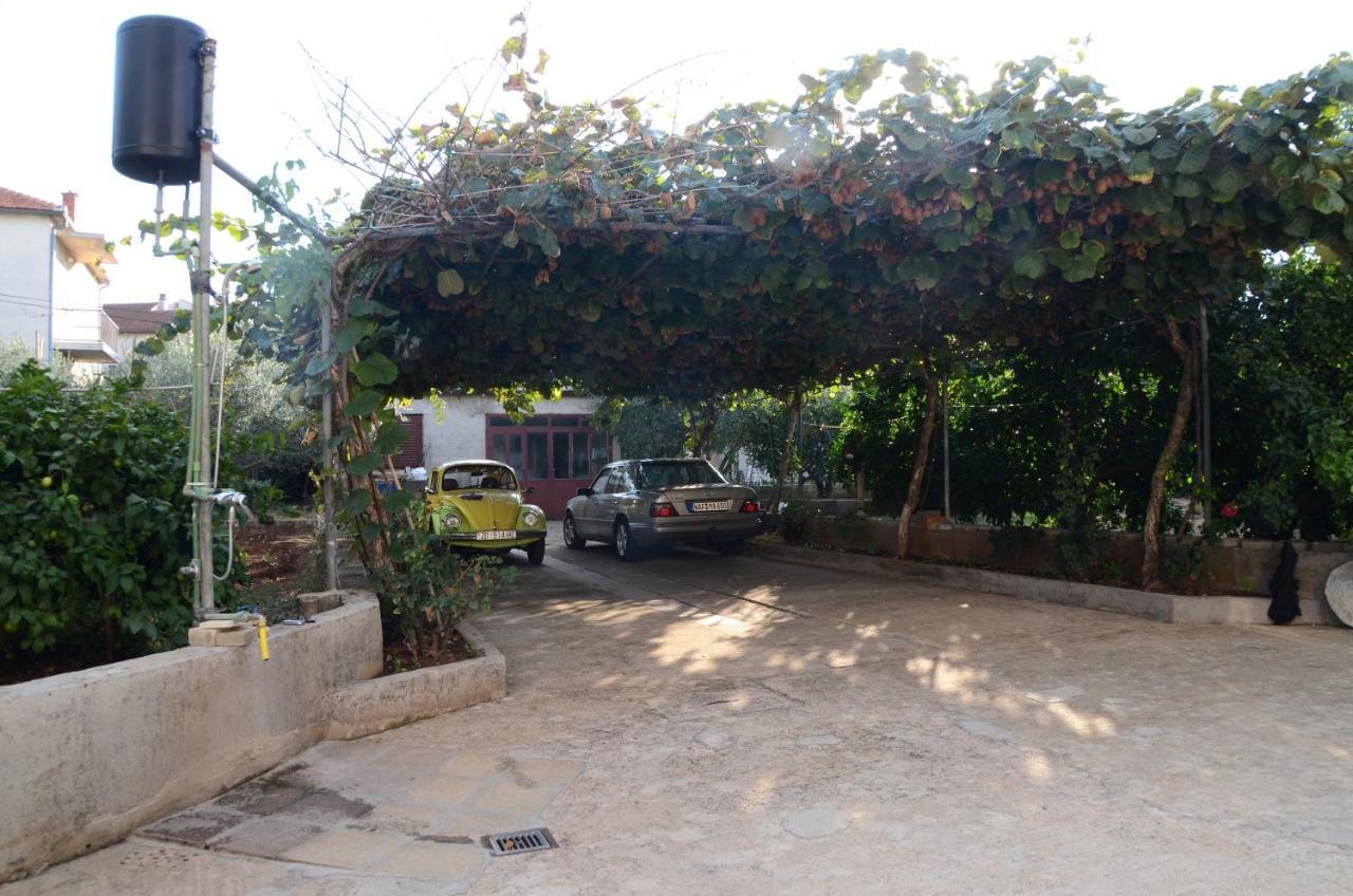 Dvosoban apartman u centru grada Biograd Na Moru Exterior foto